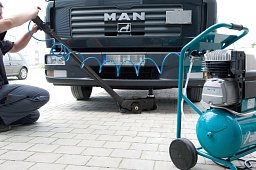Obrázek pro produkt Pojízdný autozvedák WWH 30002 PH